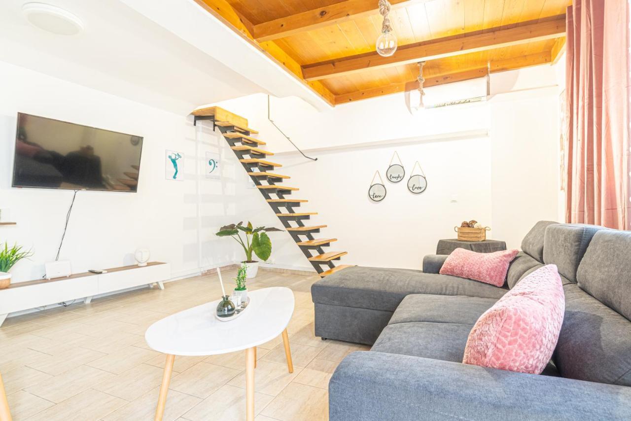 New Loft In The Heart Of City Center Iraklio Eksteriør bilde